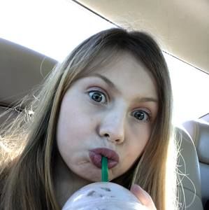 Meet your Posher, Kiley